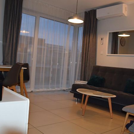 Apartament W Niechorzu Przy Latarni Z Garazem Niechorze Exteriör bild